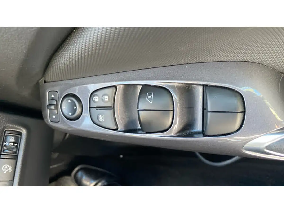 2023-nissan-juke-10-dig-t-acenta-dct-big-20