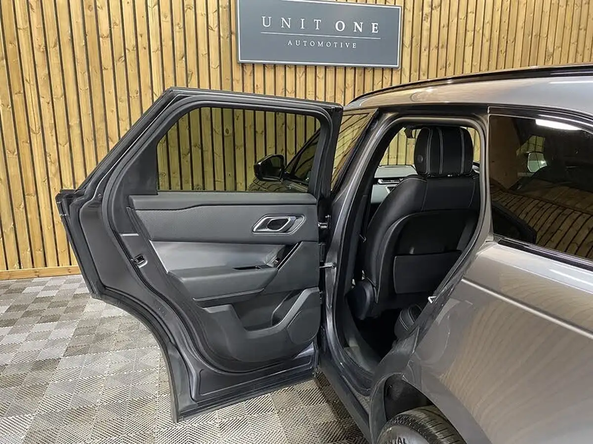 2019-land-rover-range-rover-velar-20-d180-r-dynamic-s-big-58