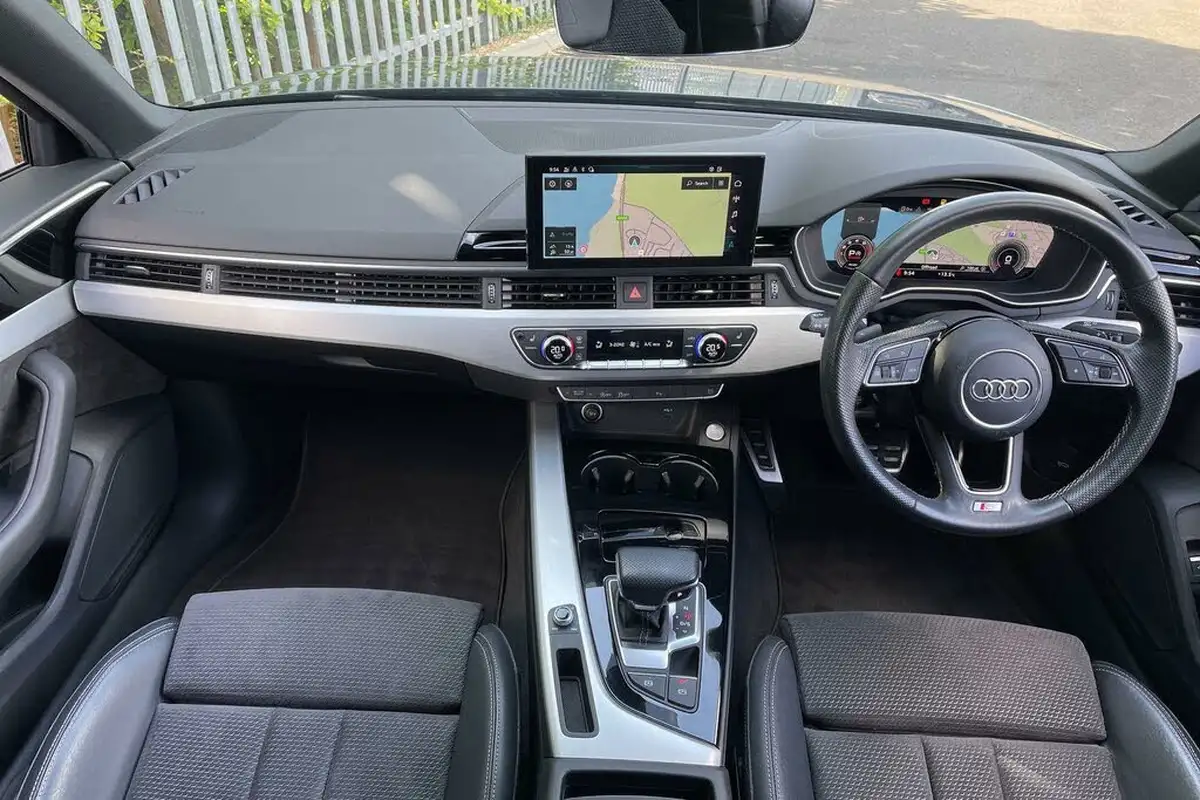 2021-audi-a4-20-40-tfsi-s-line-204ps-big-2