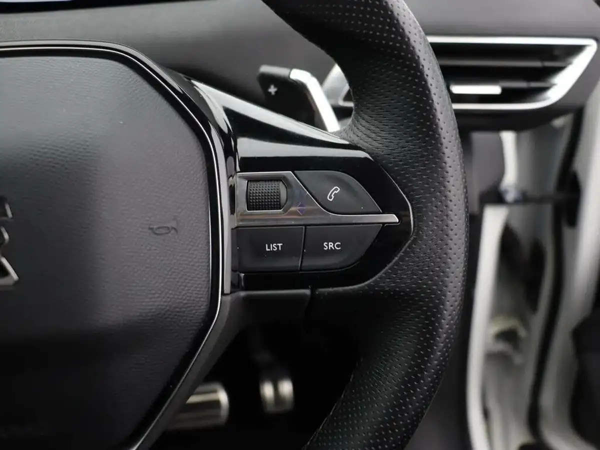 2022-peugeot-3008-suv-15-bluehdi-gt-premium-big-15