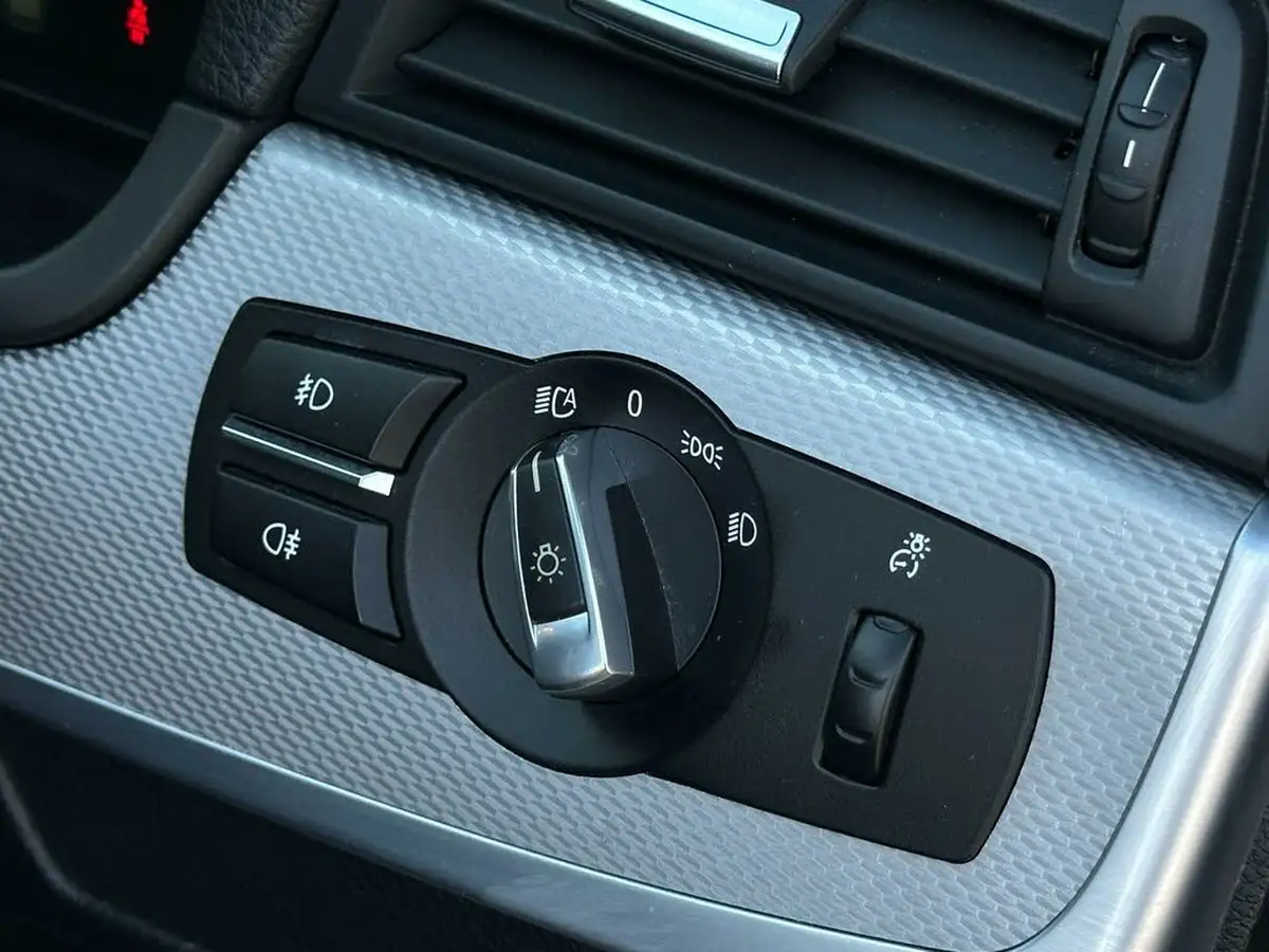 2013-bmw-5-series-20td-520d-m-sport-touring-auto-big-28
