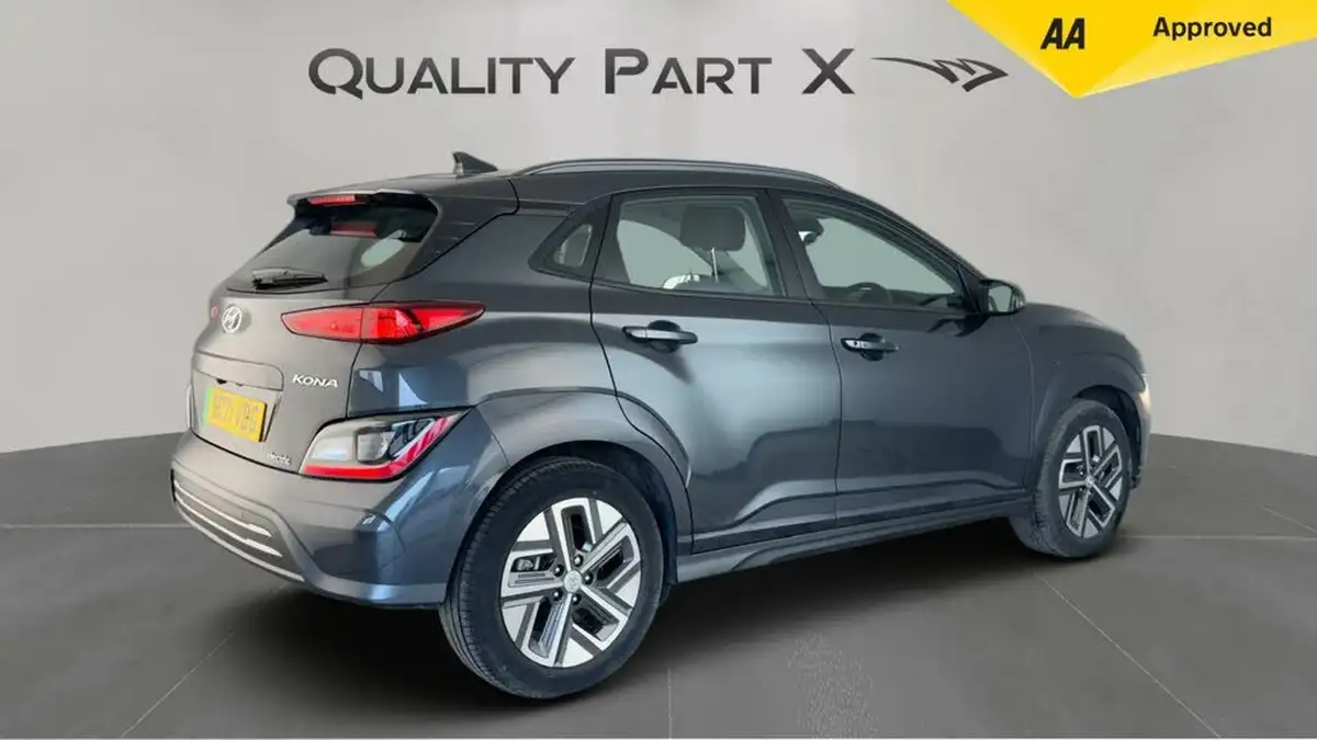 2022-hyundai-kona-e-se-connect-big-2