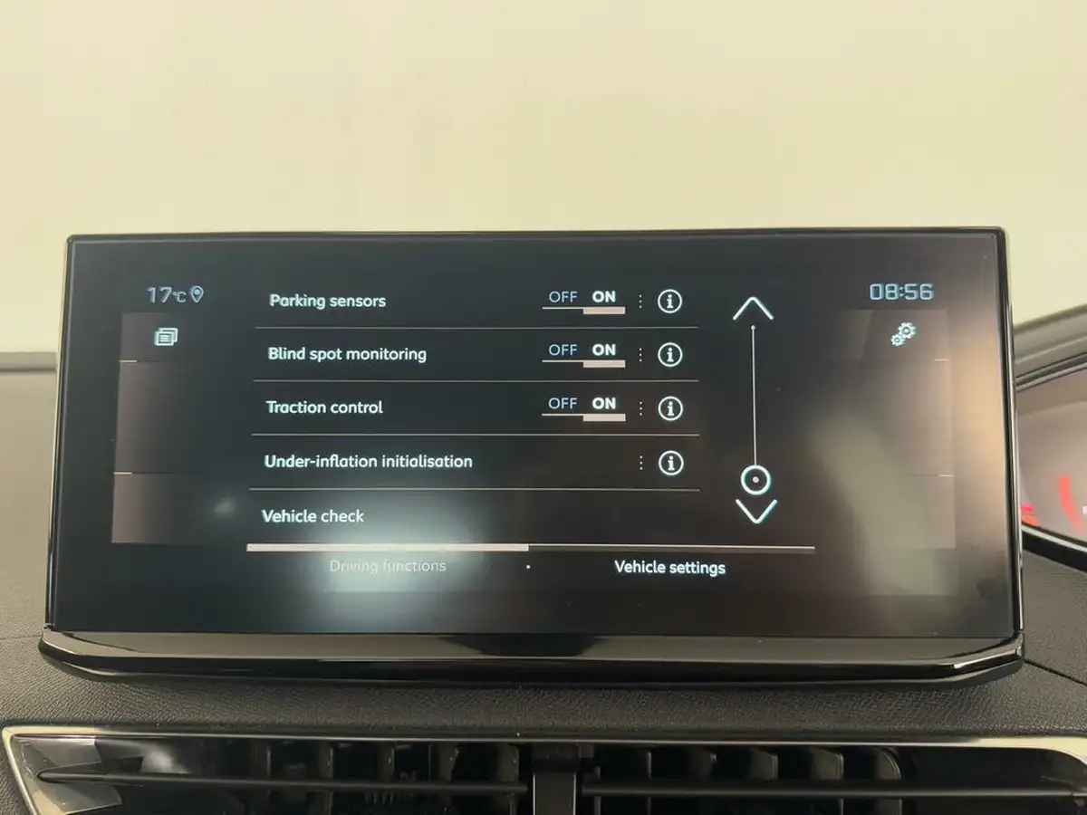 2021-peugeot-5008-suv-12-puretech-gt-eat8-big-29