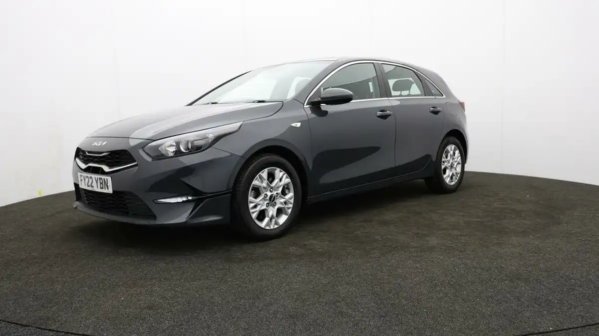 2021-kia-ceed-10-t-gdi-2-hatchback-big-2