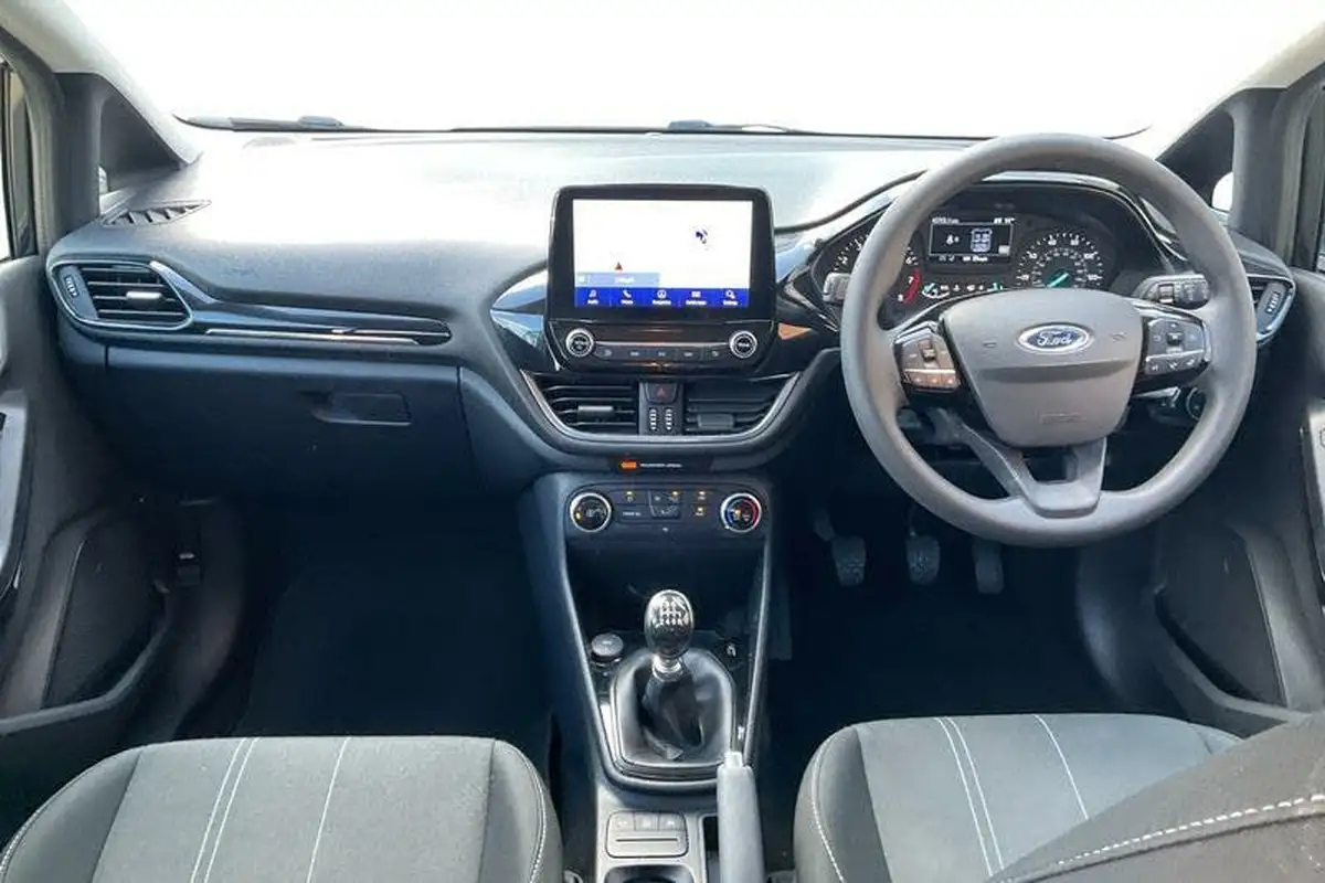 2020-ford-fiesta-10t-trend-95ps-5d-big-9