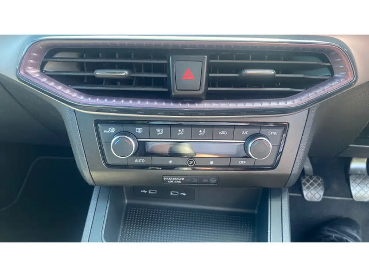 2021-seat-ibiza-10-tsi-xcellence-lux-110ps-big-12