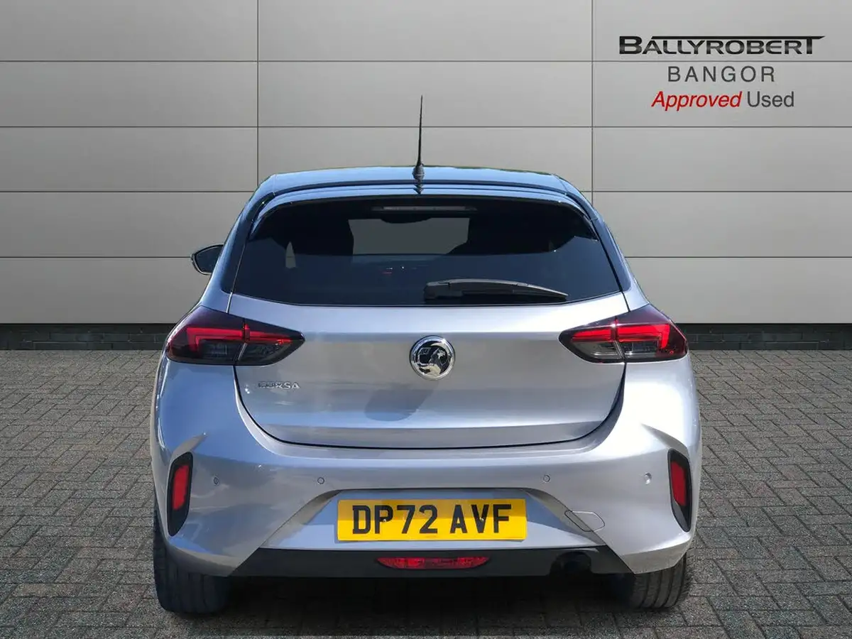 2023-vauxhall-corsa-12i-gs-big-10