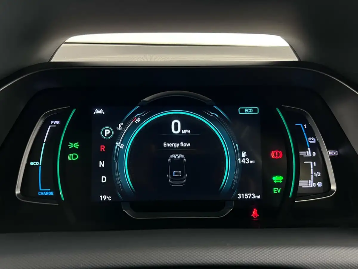 2021-hyundai-ioniq-16-gdi-premium-se-plug-in-hybrid-sunroof-big-22