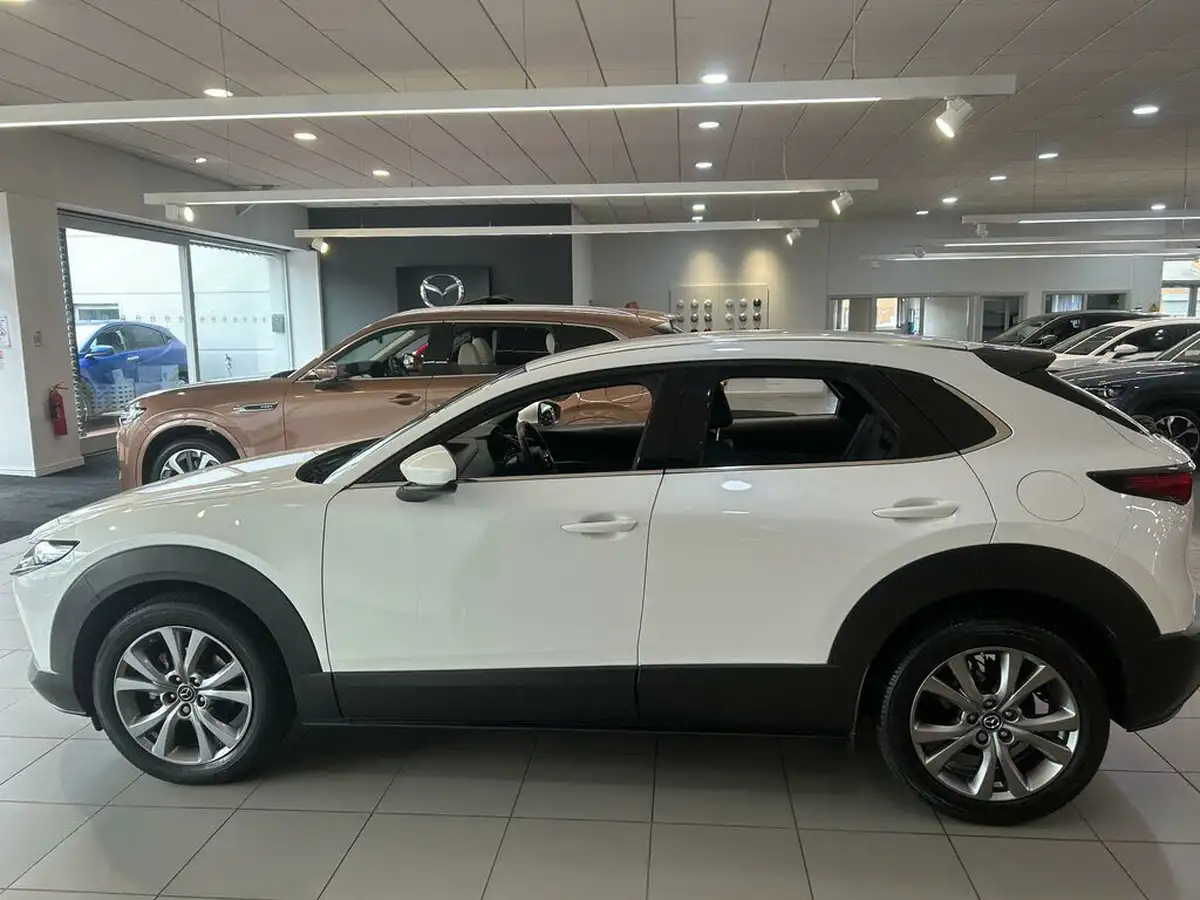 2022-mazda-cx-30-20-e-skyactiv-g-gt-sport-big-6