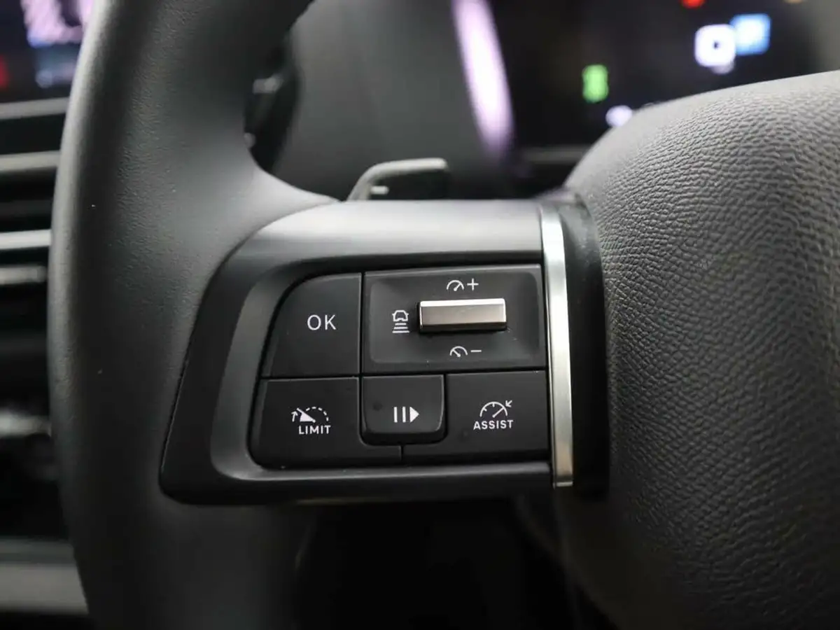 2023-citroen-c4-12-puretech-shine-plus-big-32