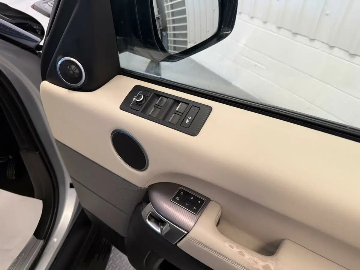 2017-land-rover-range-rover-sport-20sd4-hse-241ps-big-20