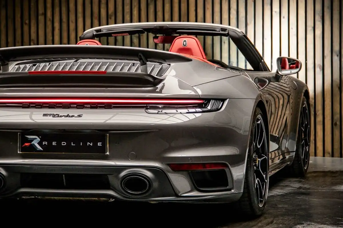 2023-porsche-911-38-turbo-s-awd-turbo-cabriolet-big-21