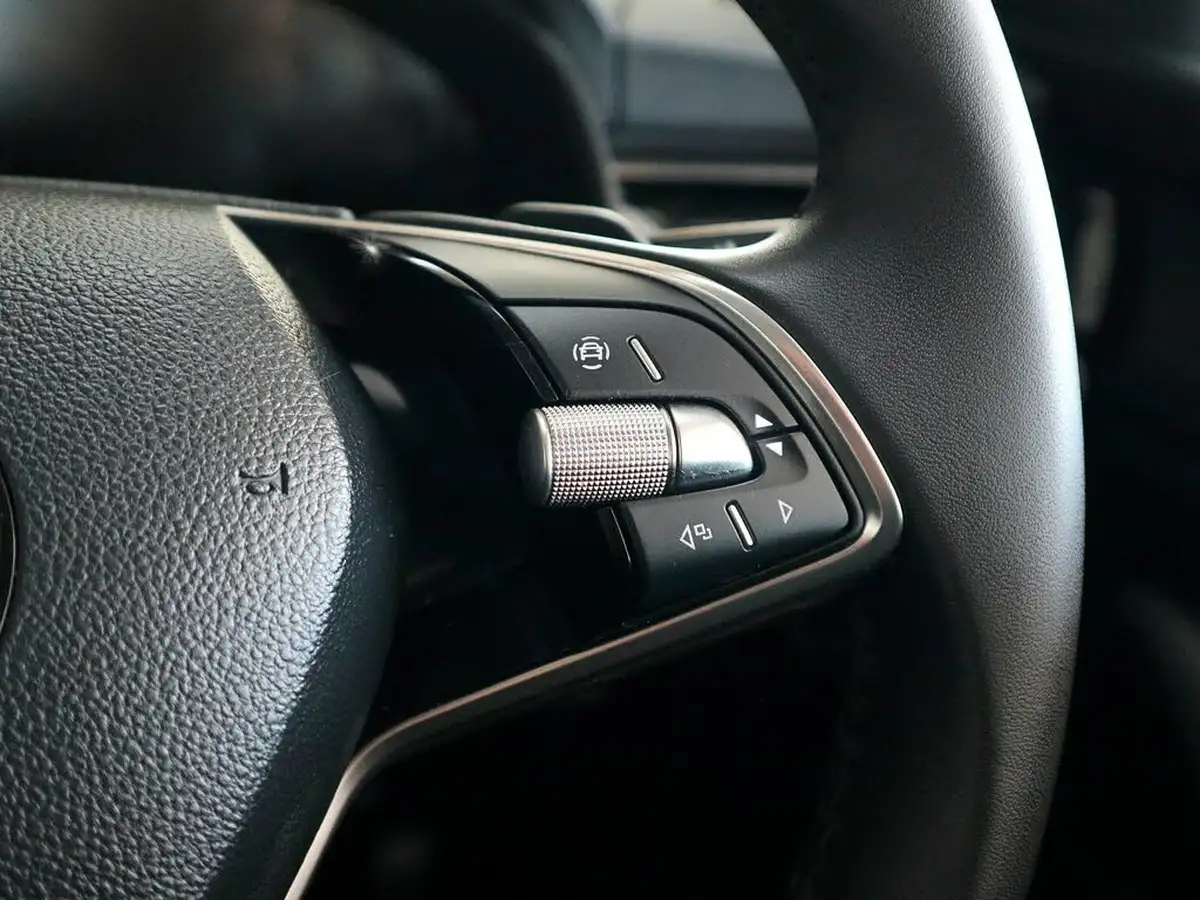 2024-skoda-kamiq-10-tsi-se-116ps-dsg-big-39
