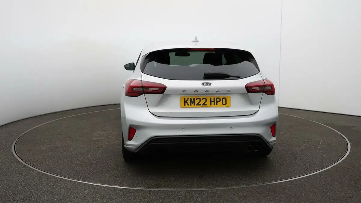 2022-ford-focus-10t-st-line-125ps-hatchback-big-57
