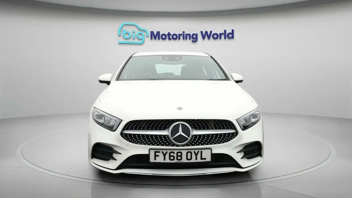 2018-mercedes-benz-a-class-13-a200-amg-line-premiumss-hatchback-5d-7g-dct-big-1