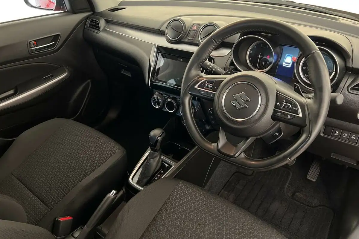 2023-suzuki-swift-12-dualjet-sz5-cvt-big-5