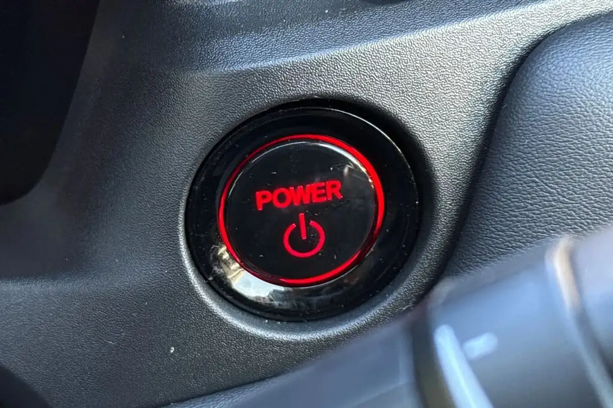 2022-honda-hr-v-15-i-mmd-advance-big-32