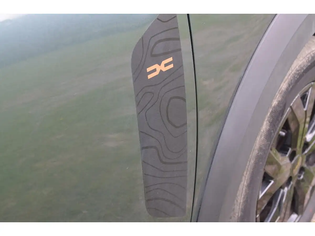 2024-dacia-jogger-16-tce-extreme-big-46