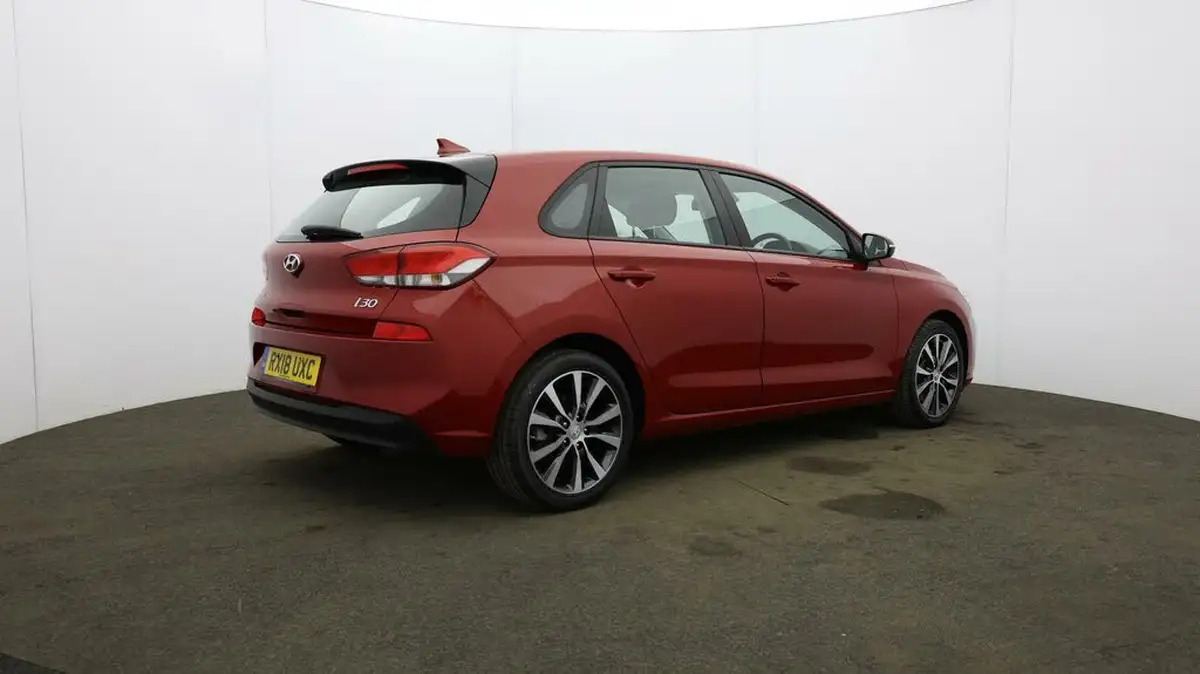 2018-hyundai-i30-14-t-gdi-se-nav-blue-drive-isg-hatchback-dct-big-57