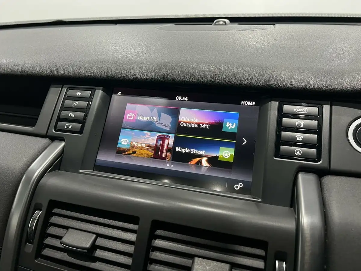 2019-land-rover-discovery-sport-20td4-landmark-big-37