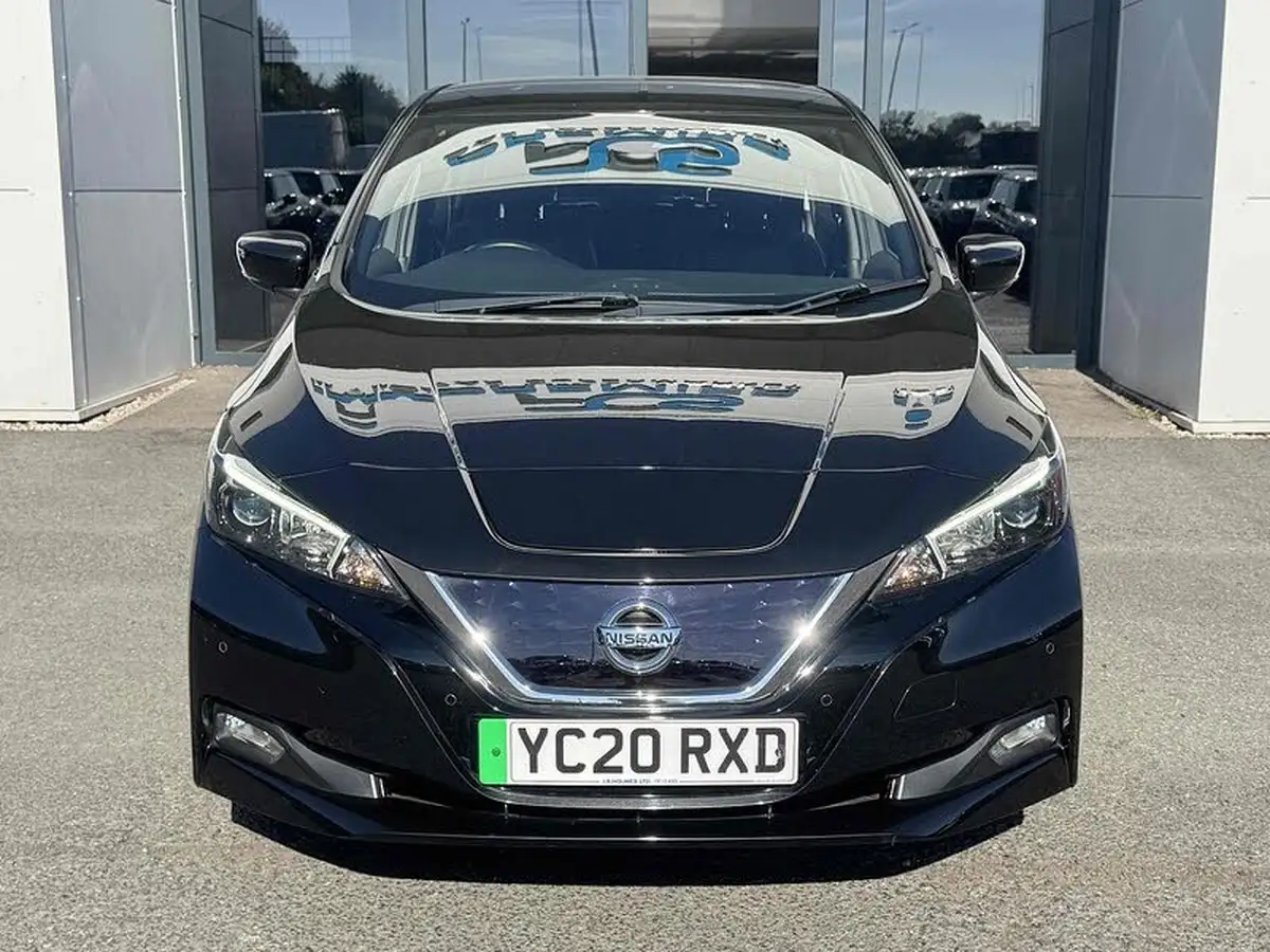 2020-nissan-leaf-e-n-connecta-big-43