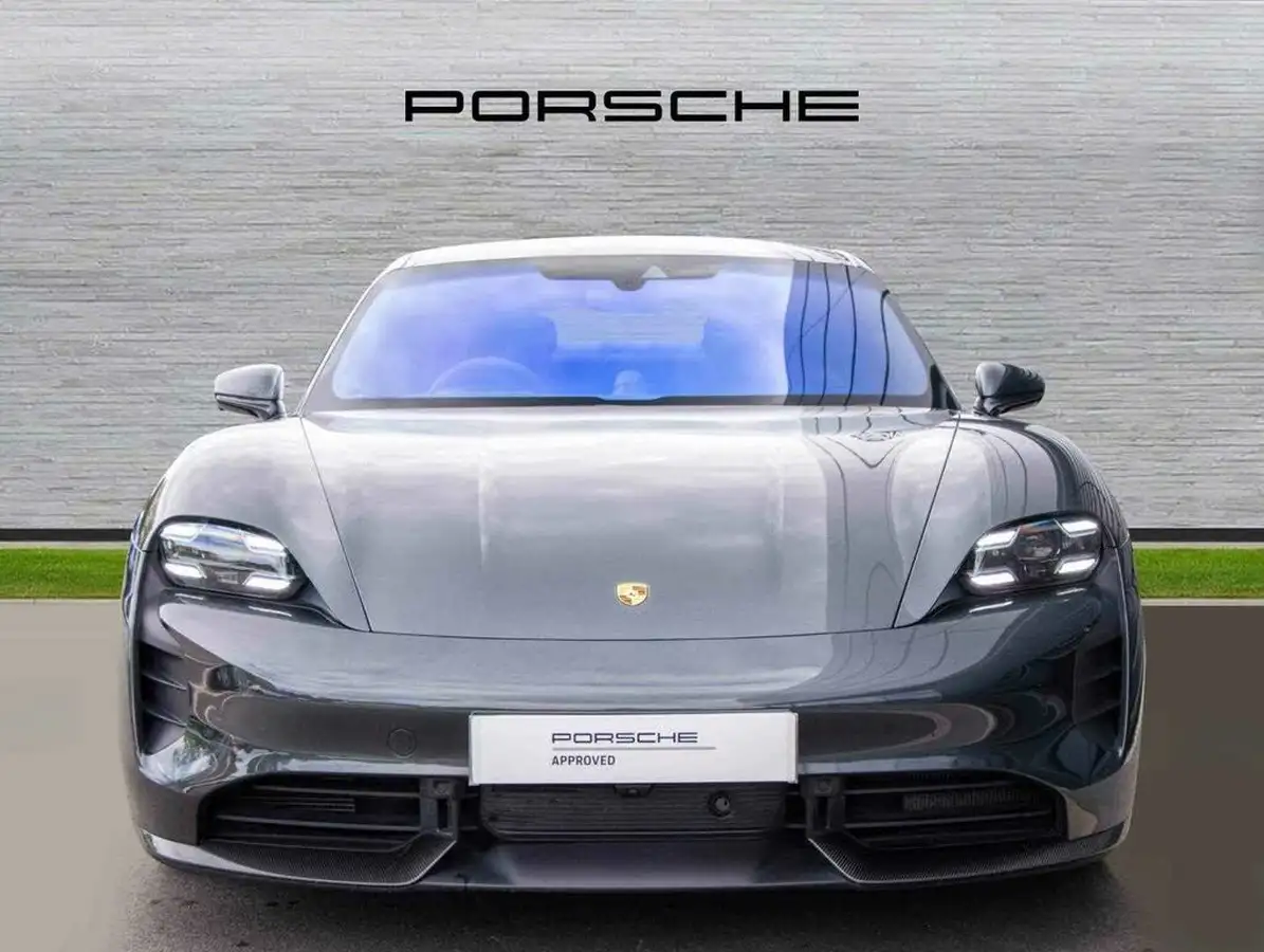 2020-porsche-taycan-e-turbo-s-big-5