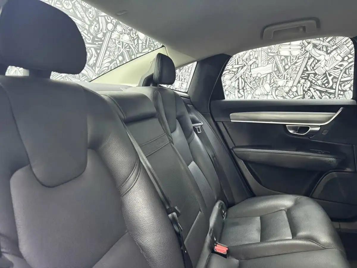2018-volvo-s90-20td-d4-momentum-big-26