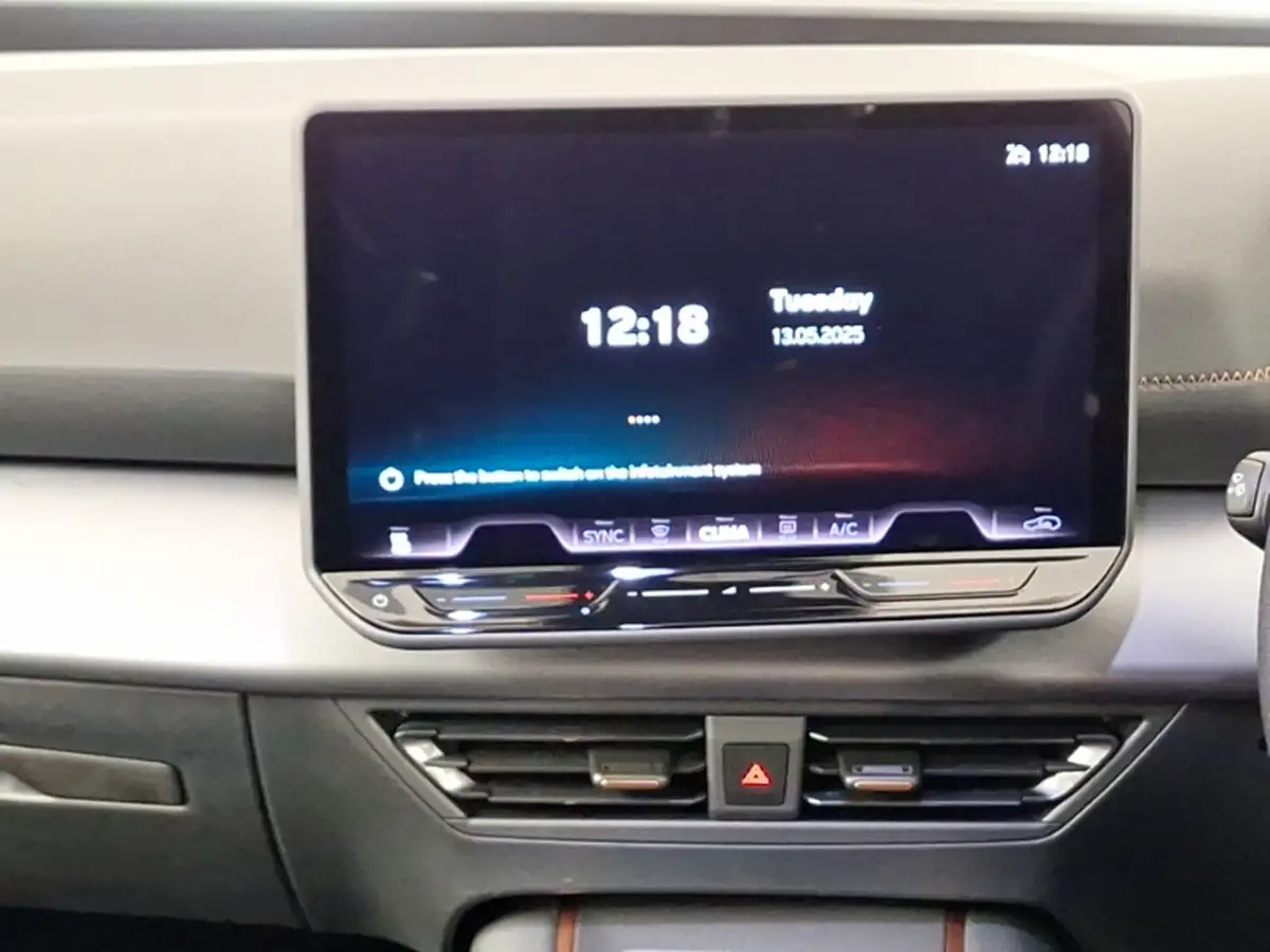 2024-cupra-born-e-v1-230ps-58kwh-e-boost-big-9