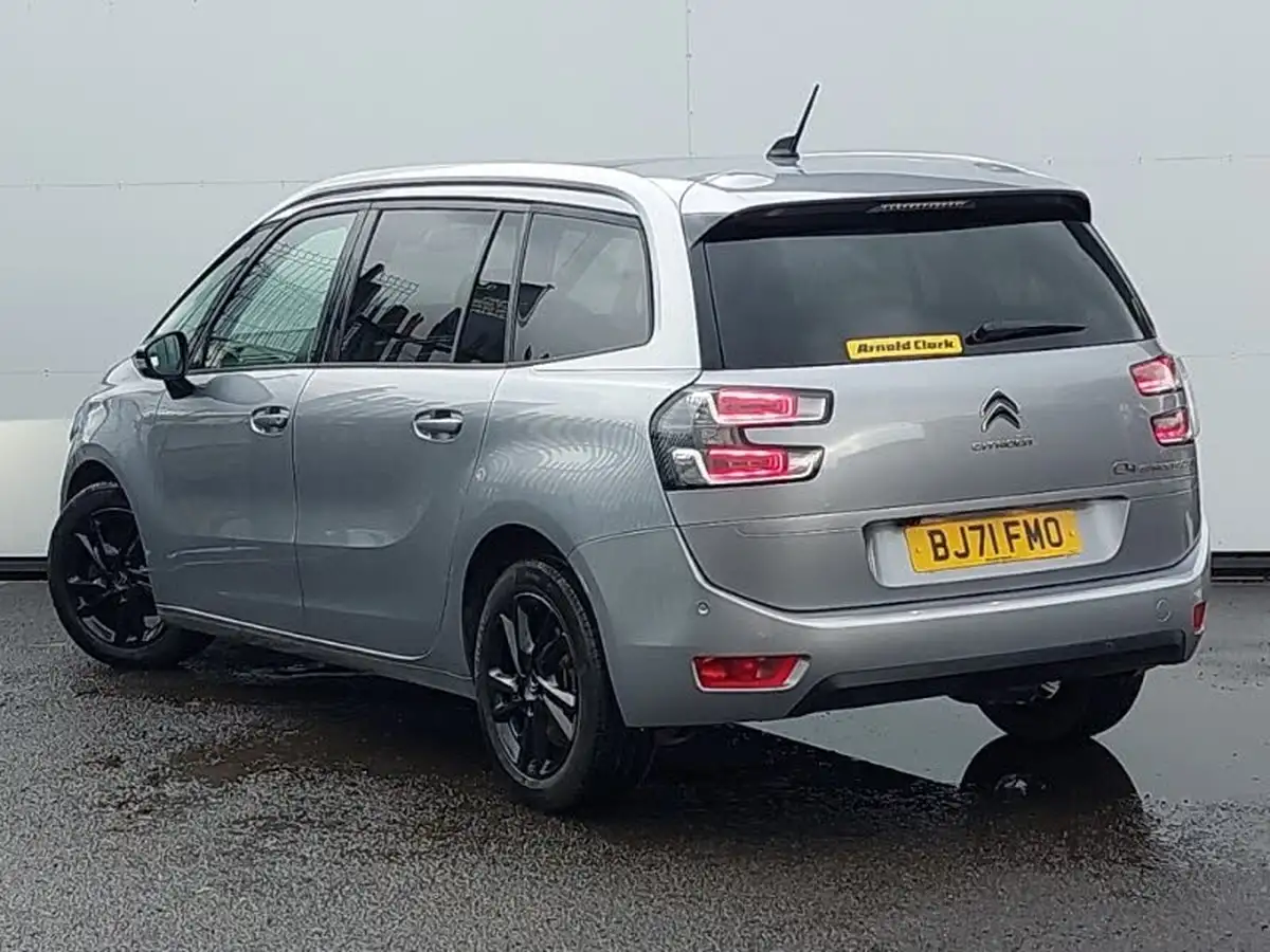 2021-citroen-grand-c4-spacetourer-12-puretech-shine-eat8-big-1