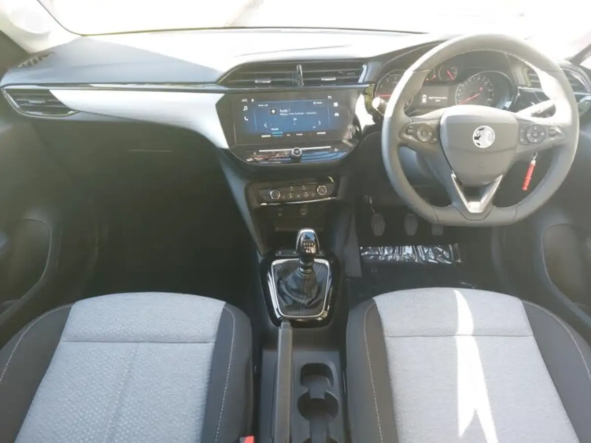 2024-vauxhall-corsa-12-turbo-design-big-2