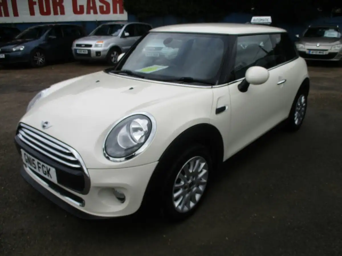2015-mini-cooper-15td-cooper-d-114bhp-3d-big-1