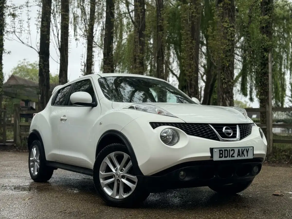 2012-nissan-juke-16-tekna-16v-1598cc-big-8