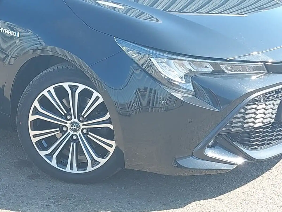 2019-toyota-corolla-20-vvt-i-design-trk-hatchback-big-8