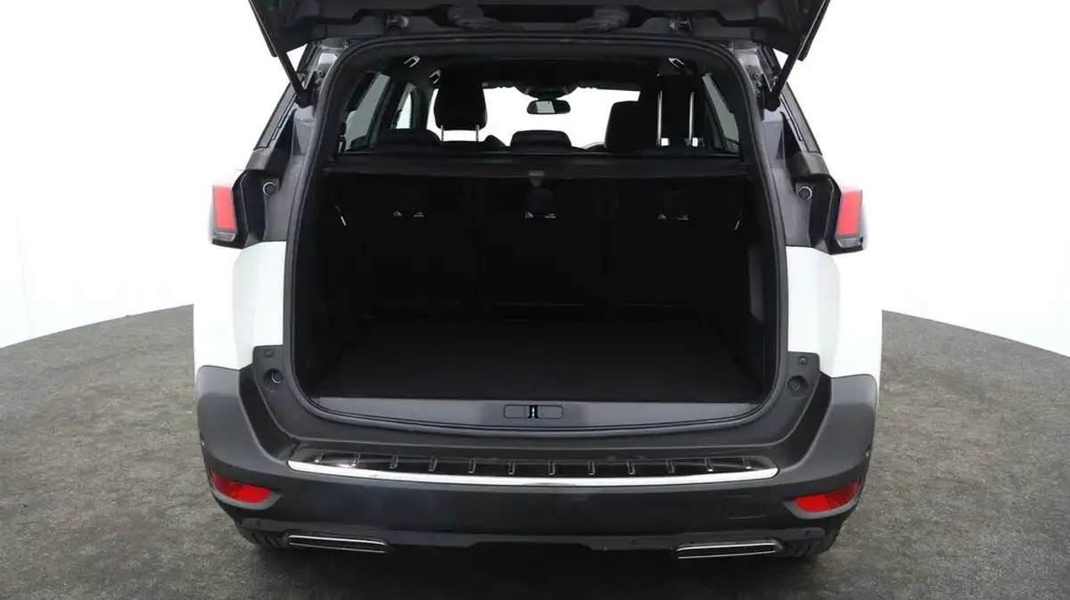 2020-peugeot-5008-suv-12-puretech-gt-line-big-16