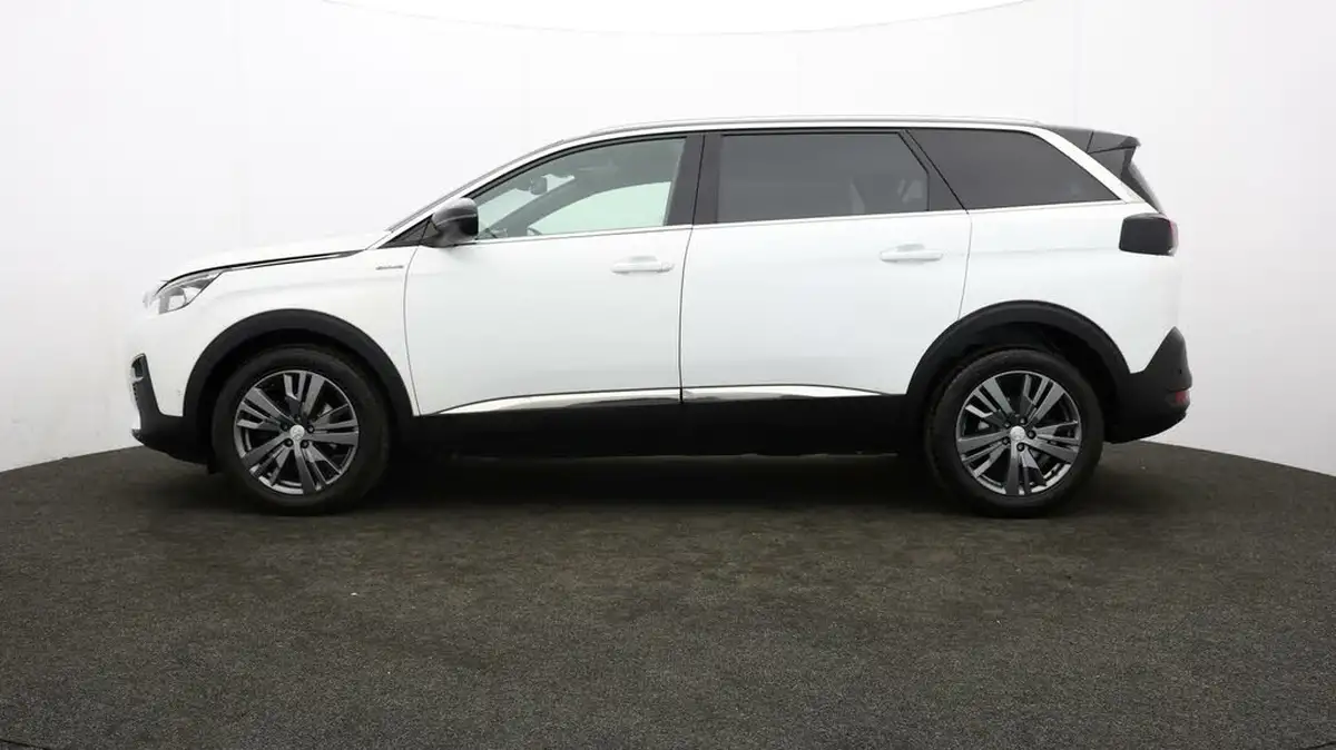 2020-peugeot-5008-suv-12-puretech-gt-line-big-68