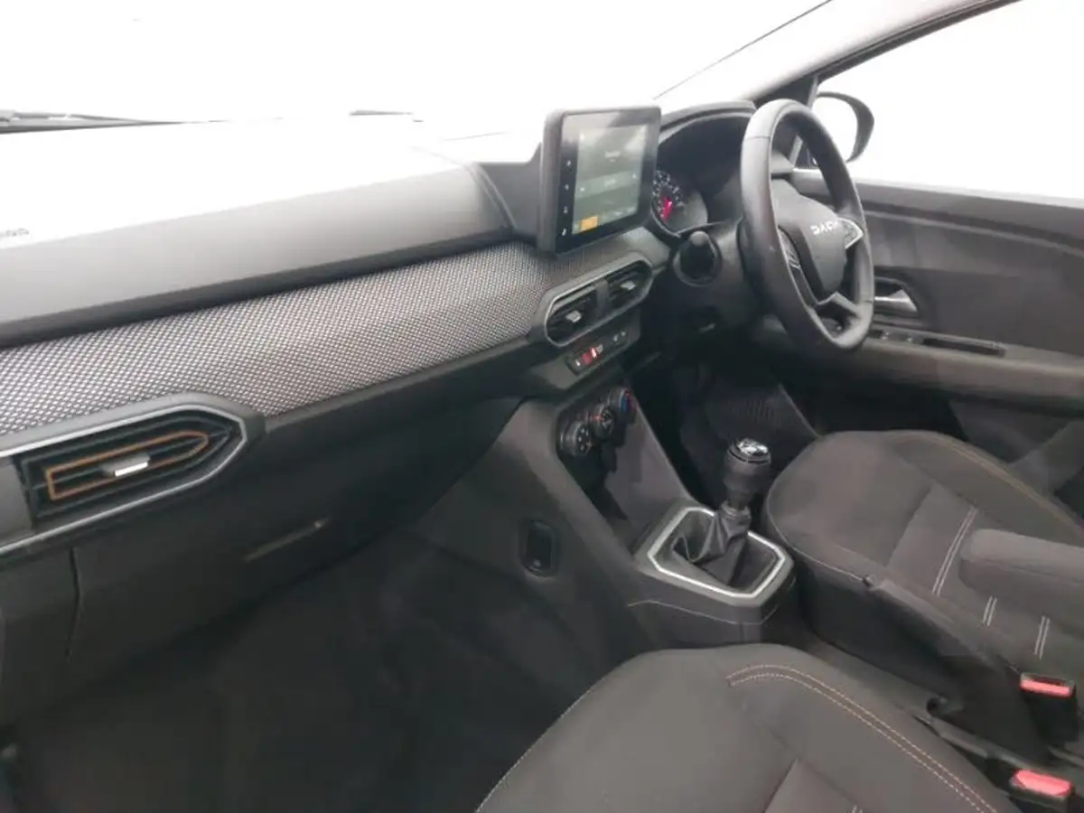 2024-dacia-sandero-stepway-10-tce-expression-90bhp-big-4