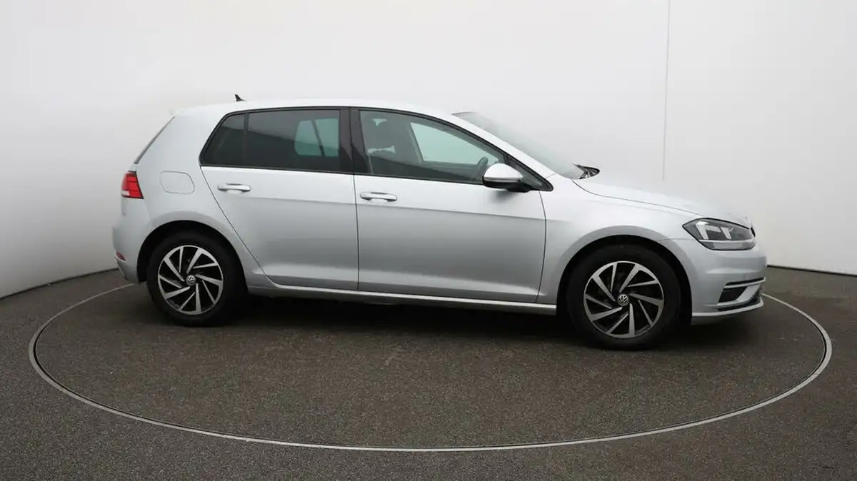 2019-volkswagen-golf-sv-16tdi-match-edition-big-45