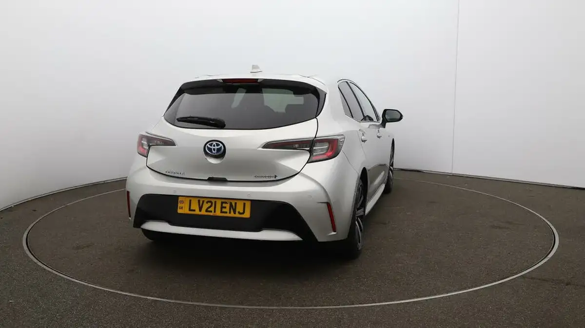 2021-toyota-corolla-18-vvt-i-design-spare-wheel-hatchback-5d-big-54