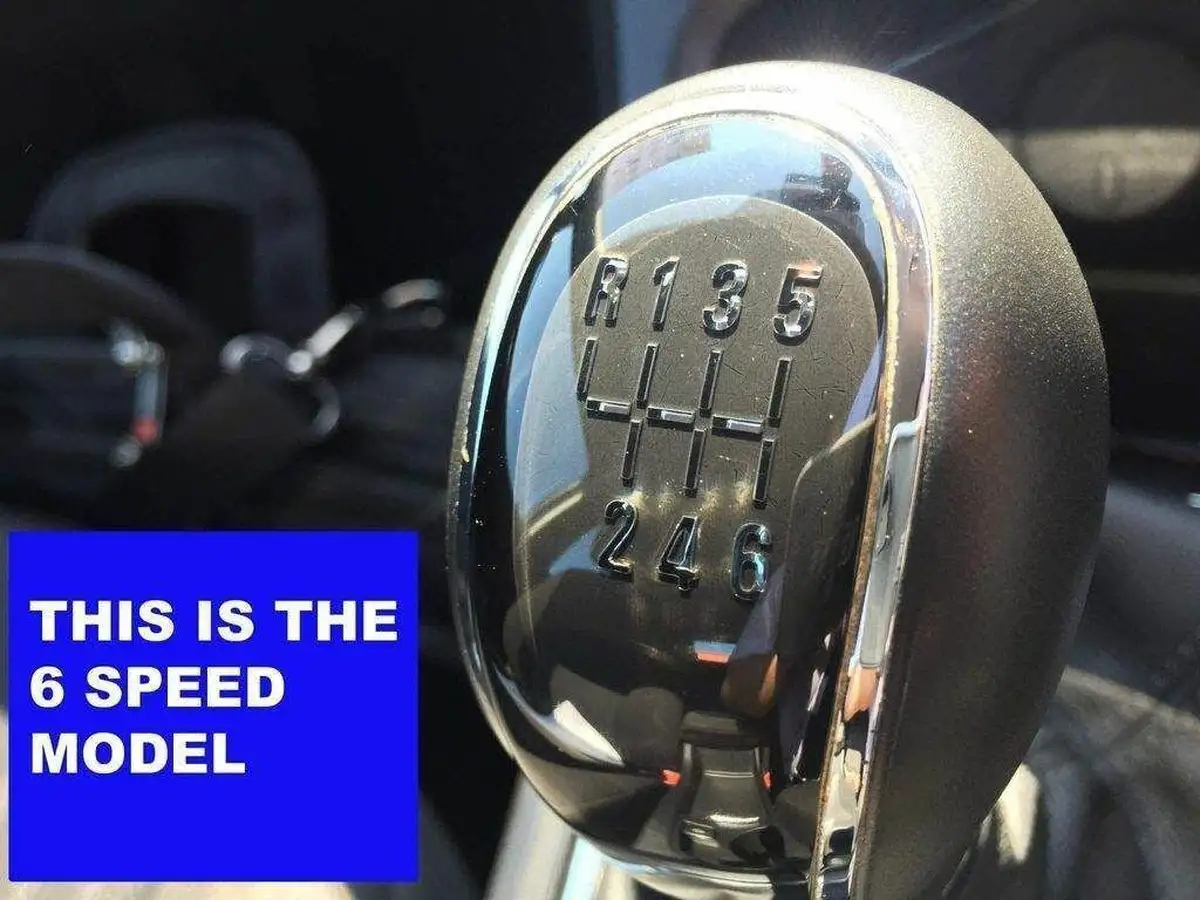 2016-audi-tt-roadster-20td-sport-big-21