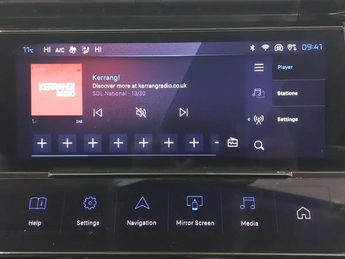 2023-peugeot-408-12-puretech-allure-premium-big-9