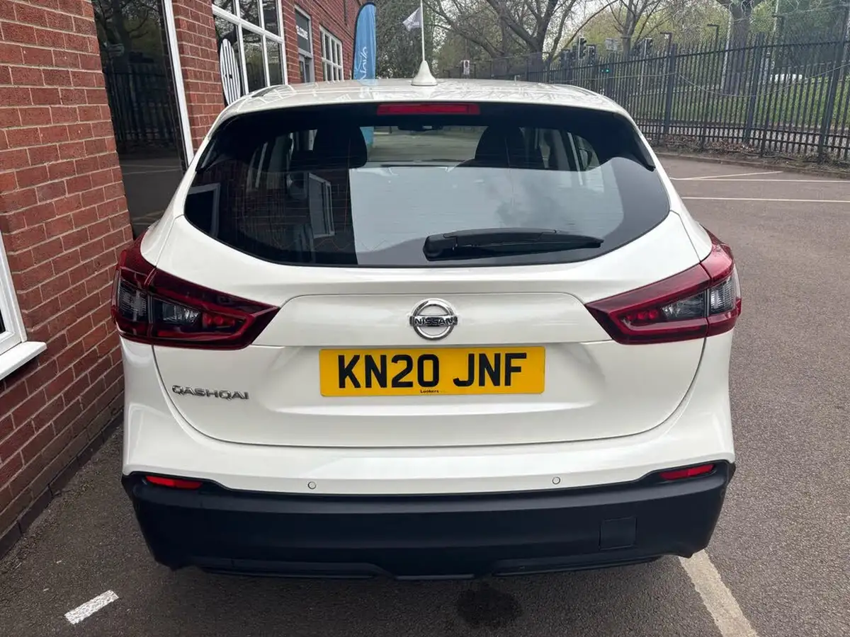 2020-nissan-qashqai-13-dig-t-acenta-premium-160ps-big-17