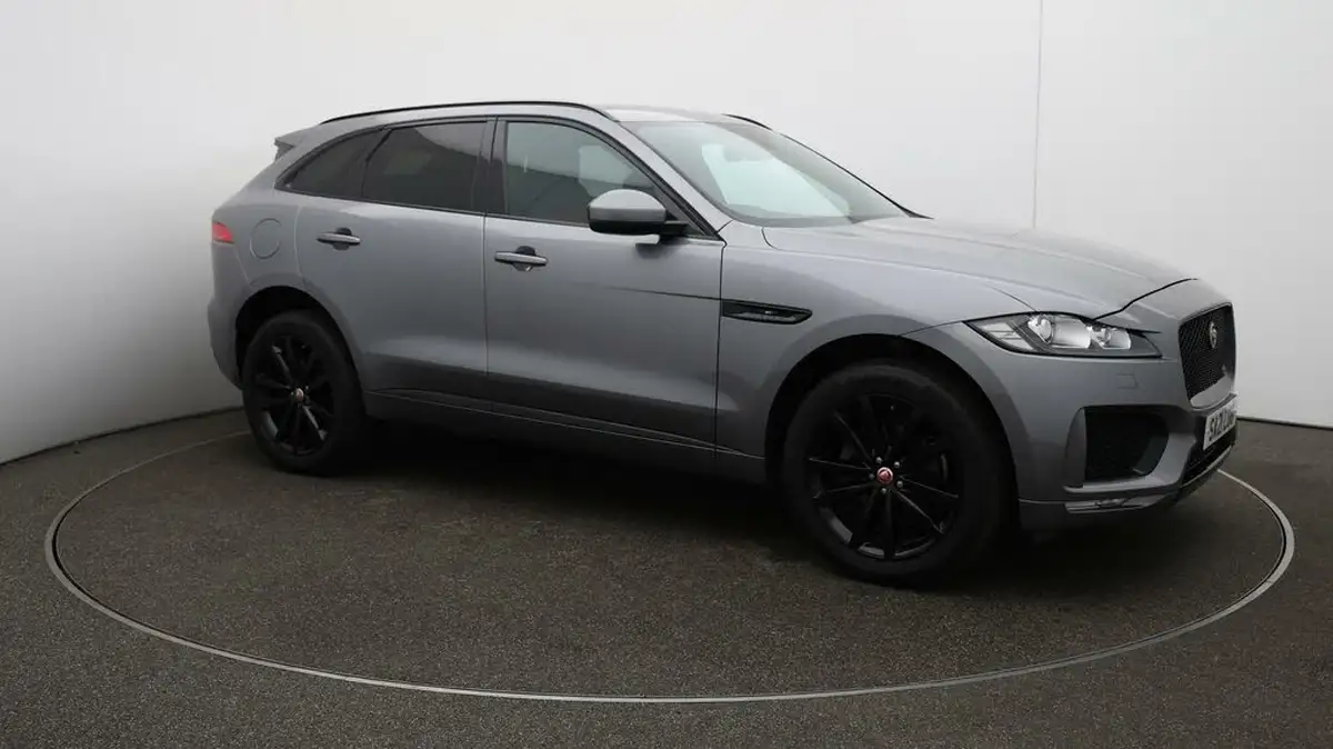 2021-jaguar-f-pace-20-i4d-chequered-flag-180ps-big-47