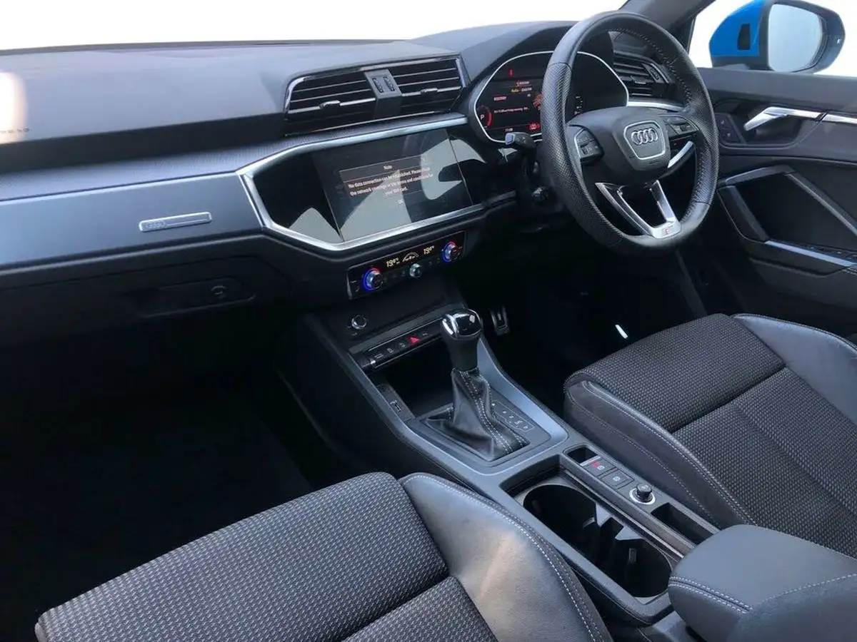 2019-audi-q3-20-35-tdi-s-line-station-wagon-tronic-big-1
