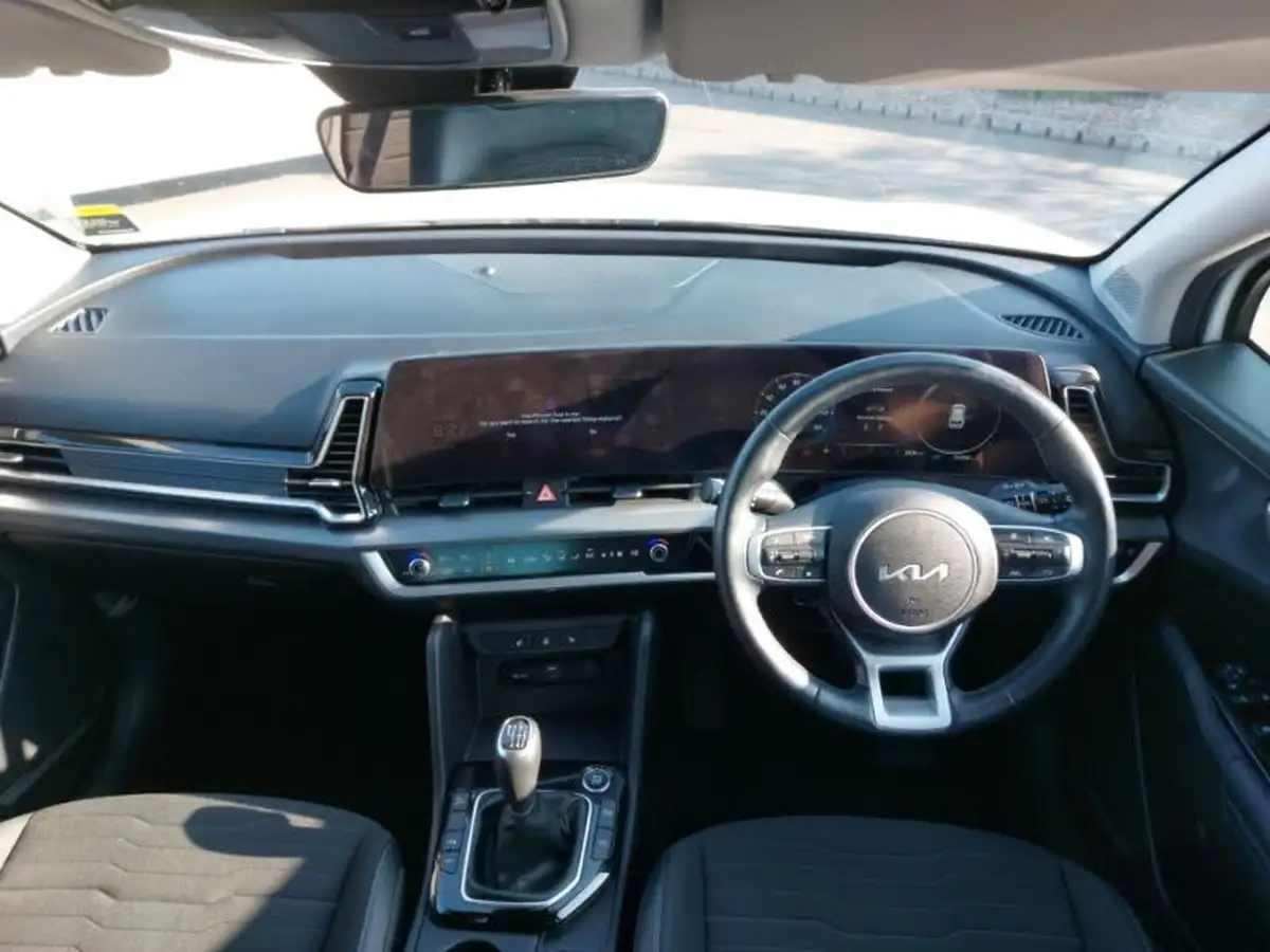 2023-kia-sportage-16-t-gdi-3-148bhp-big-2