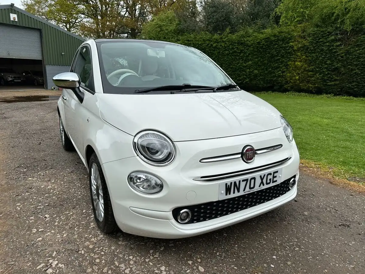 2021-fiat-500-10-lounge-big-9
