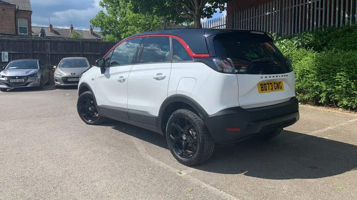 2023-vauxhall-crossland-12-gs-110ps-big-4