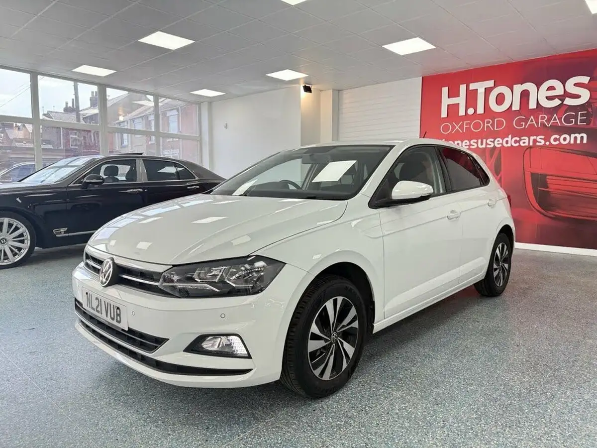 2021-volkswagen-polo-10-match-big-18