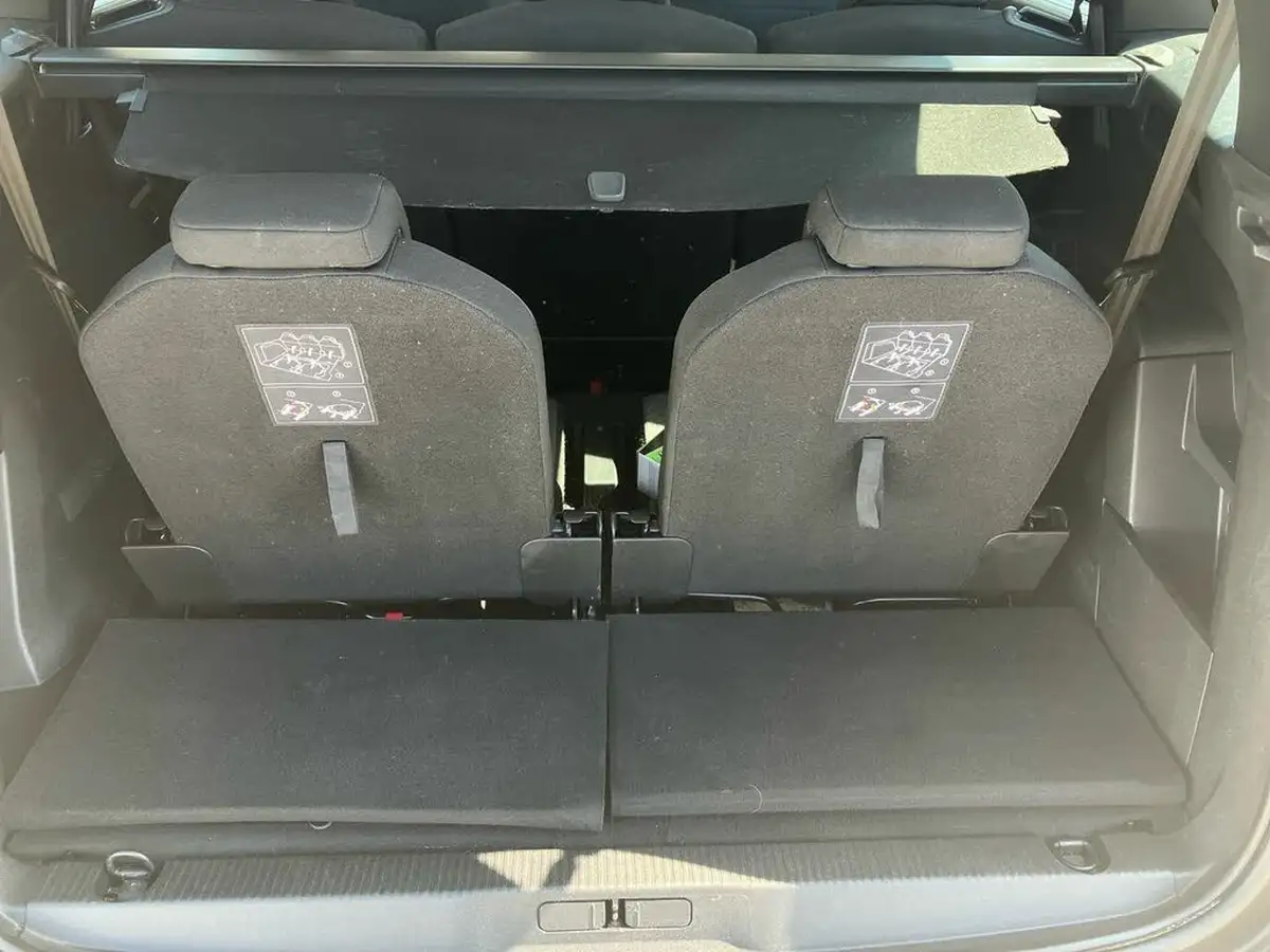 2021-peugeot-5008-suv-12-puretech-active-premium-big-20