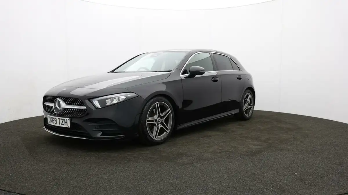 2019-mercedes-benz-a-class-13-a200-amg-line-hatchback-5d-big-52