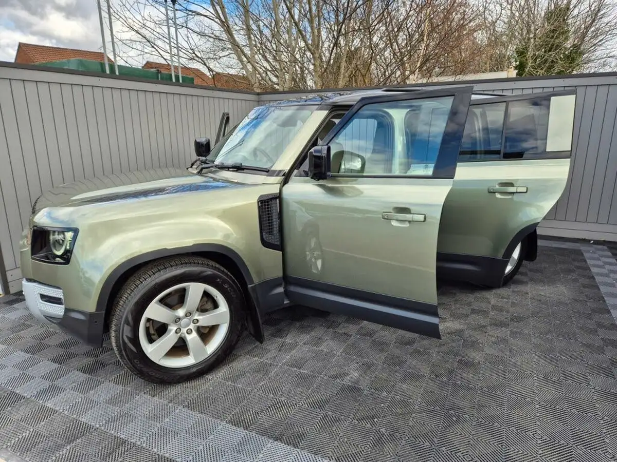2020-land-rover-110-defender-20-d240-first-edition-110-big-10